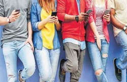 क्या 3 मई तक टेलिकॉम डिपॉर्टमेंट ने सभी मोबाइल यूजर को दिया फ्री इंटरनेट? सरकार ने दी ये जानकारी