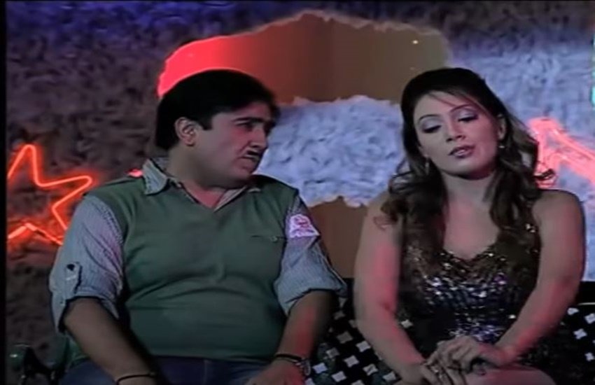 TMKOC: बबीता के साथ जेठा लाल ने डांस कर स्टेज पर लगाई आग 