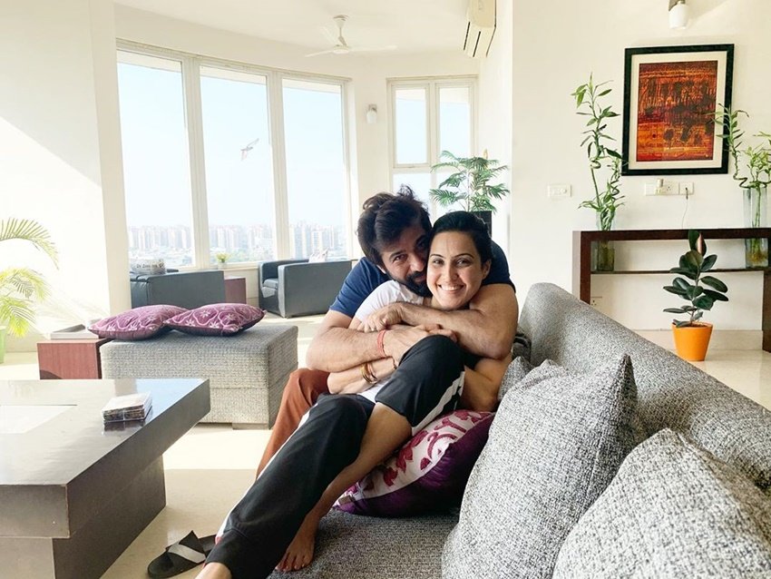 शलभ के साथ काम्या की ये दूसरी शादी है। इससे पहले काम्या का पहले पति के साथ तलाक हो चुका है।