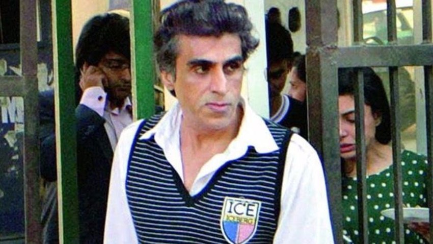 करीम का नाम रेप केस से लेकर 2 जी स्पेक्ट्रम घोटाले तक में आ चुका है।