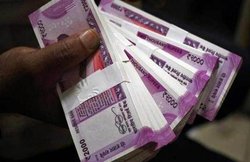 LIC New Jeevan Anand: रोजाना 80 रुपये के निवेश पर पा सकते हैं 50 लाख, जानें क्या है ये पूरी पॉलिसी