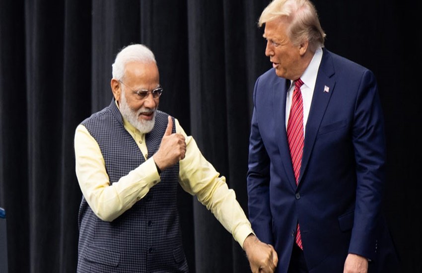 प्रधानमंत्री नरेंद्र मोदी और अमेरिकी राष्ट्रपति डोनाल्ड ट्रंप (फाइल फोटो- एपी)