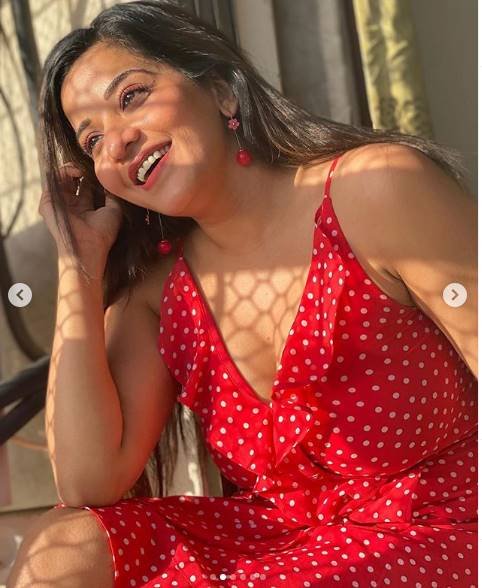 Monalisa, Monalisa instagram, Monalisa age, Monalisa husband, Monalisa movies, bhojpuri actress Monalisa, Monalisa hot, Monalisa bold photos, Monalisa photoshoot,Monalisa,lockdown,Instagram,Bhojpuri,antara biswas,actress