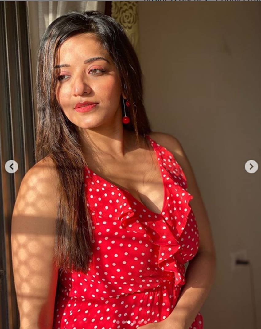 Monalisa, Monalisa instagram, Monalisa age, Monalisa husband, Monalisa movies, bhojpuri actress Monalisa, Monalisa hot, Monalisa bold photos, Monalisa photoshoot,Monalisa,lockdown,Instagram,Bhojpuri,antara biswas,actress