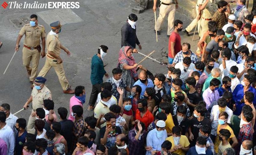 इस पूरे प्रकरण में विनय दुबे नाम के एक शख्स को पुलिस हिरासत में ले लिया गया है। माना जा रहा है कि उसके द्वारा सोशल मीडिया पर लिखे संदेशों के चलते ही मंगलवार को भीड़ जुटी और कई तरह की अफवाह फैलती चली गई।