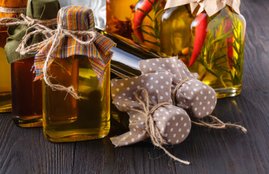 white hair, white hair remedies, white hair home remedies, mustard oil for white hair, mustard oil for white hair in hindi, white hair problems, white hair cause, white hair reason, white hair problems in hindi, white hair symptoms