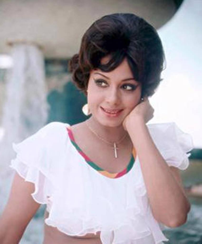 padma khanna devanand, padma khanna amitabh bachchan, ramayan, ramanand sagar ramayan, DD national, kaikayi, padma khanna hot photos, Ramayan 12 April 2020 Episode, Ramayan, Ramayan in Hindi, Ramayan New Episode, ramayan lanka dahan episode, Ram Lakhan, Ramayan on DD1 Online Fresh Episode, Ramayan Chaupaai, Ramayan doha, Ramayan Shree Ram, Sita, Hanuman, Lankapati Ravan, Vanar Sena, Laxman, Ramayan on DD1, Vibhishan and Ram friendship, Shree Ram Ready With his Vanar Sena, Sita Searching Episode in Ramayan, Rawan home Lanka, entertainment news, religion, television, Shri Ram, Sita khoj in Ramayan, Ram-Ravan yuddh ki shuruat