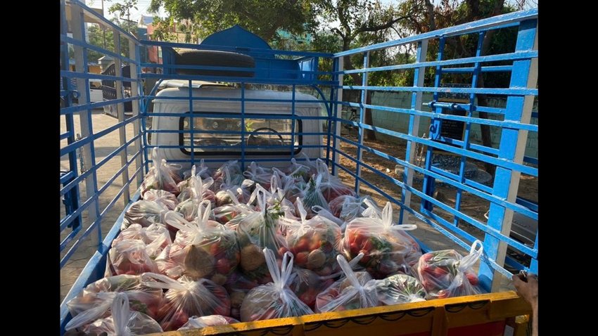 उन्होंने कहा कि मुझे पता है कि मैं पैसे दोबारा कमा लूंगा..बस ये मनवता और लोग बचने चाहिए।