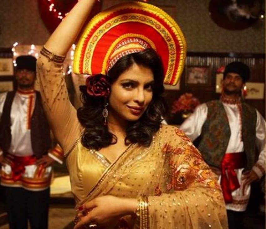 फिल्म सात खून माफ में प्रियंका ने कई किरदार निभाए थे। उनमें से एक किरदार के लिए प्रियंका को अपना वजन भी बढ़ाना पड़ा था।