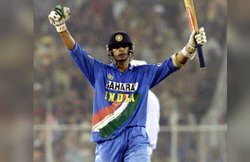 India vs West Indies 4th ODI HIGHLIGHTS: भारत ने मुश्किल लक्ष्य को किया हासिल, राहुल द्रविड़ का शतक