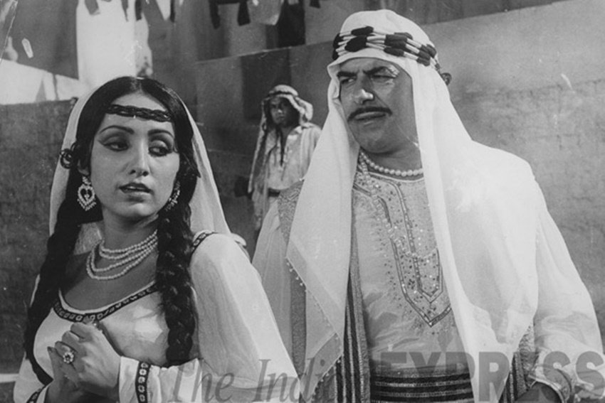 दारा सिंह आखिरी बार इम्तियाज अली की फिल्म जब वी मेट में दिखे थे। उसके बाद उनका निधन हो गया था।