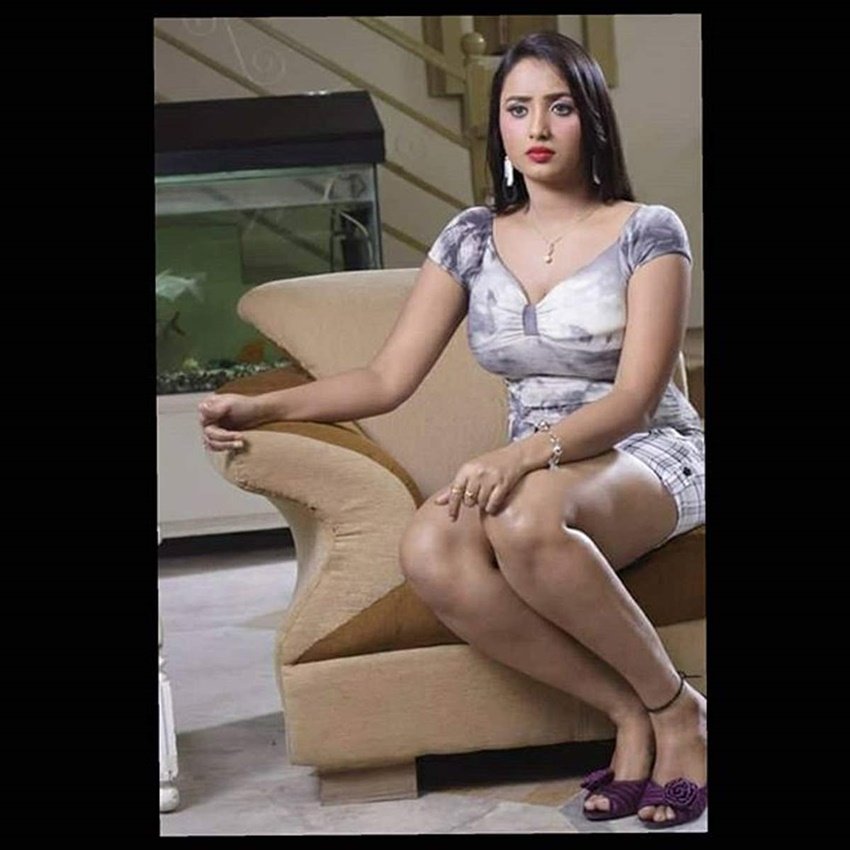 इन पुरानी तस्वीरों में रानी का चेहरे से मासूमियत झलक रही है। हालांकि वह अब भी काफी मासूम दिखती हैं।