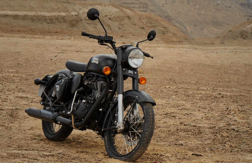 Royal Enfield Bullet 500, Royal Enfield Classic 500, Honda Navi discontinued, Honda CBR250R discontinued, Yamaha YZF-R3 discontinued, Bikes discontinued in india, BS6 Norms News
