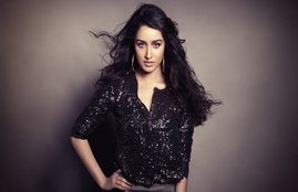 Shraddha Kapoor, street dancer 3D, Fitness Tips, Diet plan, What Shraddha Kapoor eats, Shraddha Kapoor Daily Eating Habits, Good Eating Habits, Eating Tips, What to eat to stay fit, Fitness Tips from Shraddha Kapoor, Shraddha Kapoor Daily Routine, Shraddha Kapoor Likes and Dislikes, Breakfast Tips, Breakfast Tips from Shraddha Kapoor, Shraddha Kapoor diet plan, Shraddha Kapoor diet plan in hindi, Shraddha Kapoor diet and workout plan, Shraddha Kapoor workout video, Shraddha Kapoor instagram, Shraddha Kapoor videos