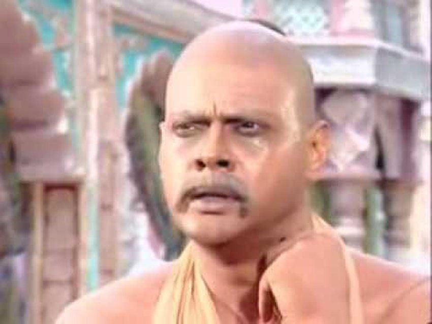 जब रामानंद सागर ने उन्हे सुदामा के रोल का रोल ऑफर किया तो मन में तमाम चिंताओं के साथ उन्होंने हां तो कर दिया लेकिन जैसे ही उनका मेकअप हुआ वह बेचैन हो गए।