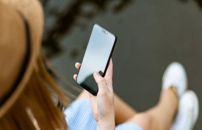 Tips & Tricks: WhatsApp कॉलिंग करते हुए ऐसे बचा सकते हैं अपना मोबाइल डेटा