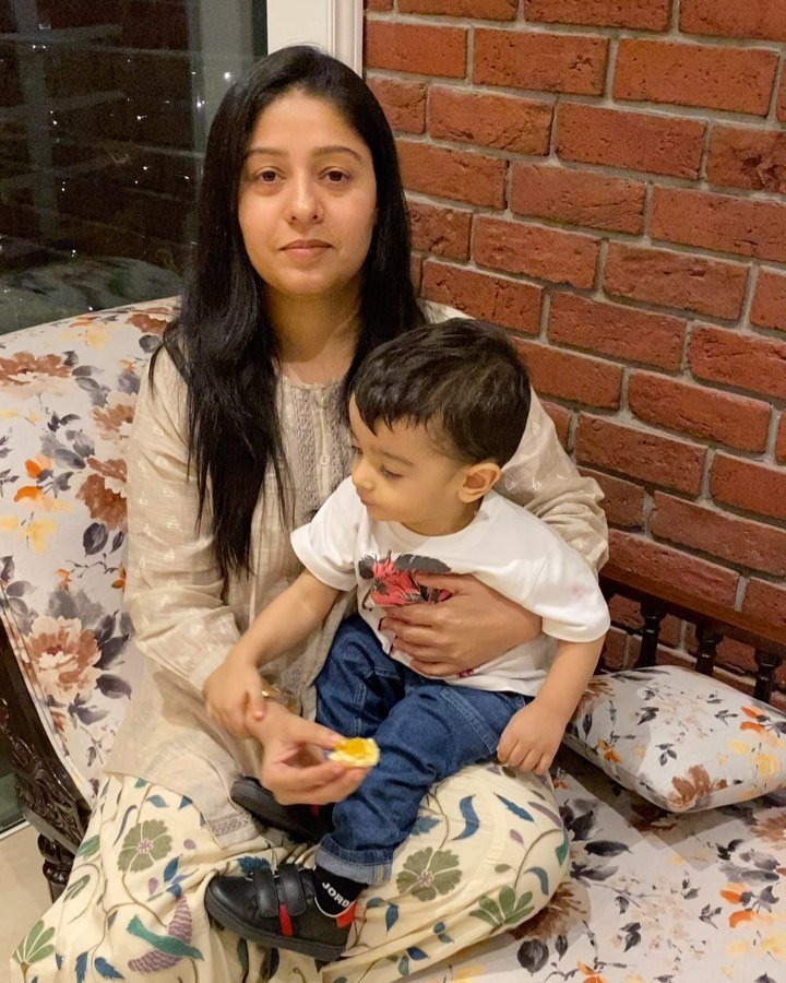 Sunidhi Chauhan, Hitesh sonik, sunidhi chauhan family, unidhi chauhan, sunidhi chauhan marriage, sunidhi chauhan divorce, sunidhi chauhan husband, hitesh sonik, sunidhi chauhan singer, sunidhi chauhan split with husband, sunidhi chauhan 8 years of marriage, sunidhi chauhan separation, jansatta photos, Jansatta ENT, jansatta Entertainment news