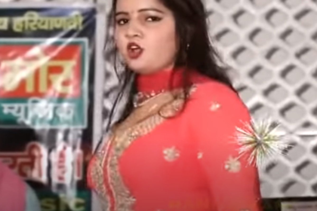 सुनीता बेबी सपना चौधरी के गानों पर भी डांस करती हैं। उनके डांस वीडियोज को लाखों में व्यूज मिल रहे हैं।