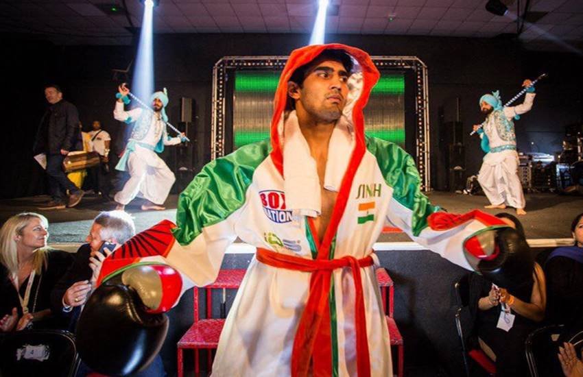 भारत के पेशेवर मुक्केबाज विजेंदर सिंह 