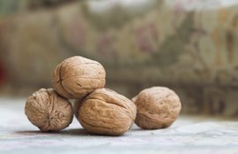 Uric Acid, Uric Acid diet, Uric Acid foods, Uric Acid foods in hindi, Uric Acid cause, Uric Acid symptoms, Uric Acid treatment, home remedies for Uric Acid, remedies for Uric Acid, Uric Acid home remedies in hindi