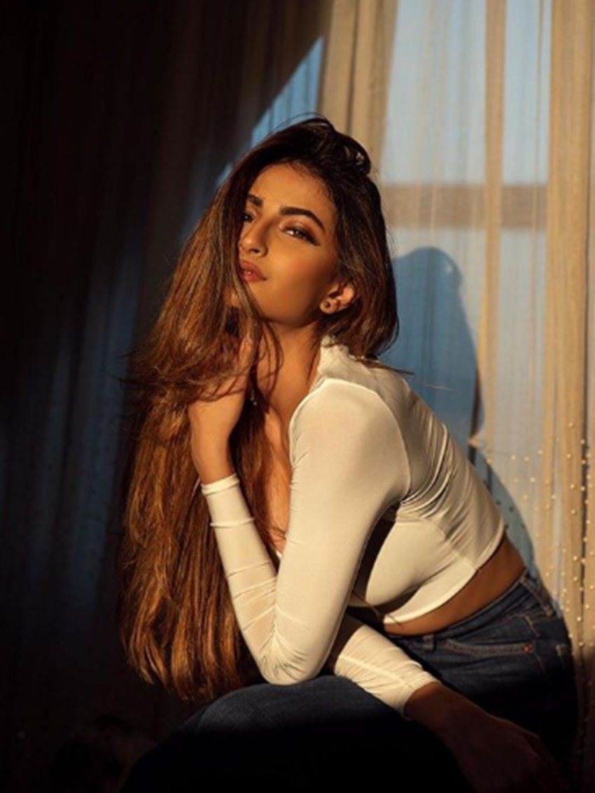 Shweta Tiwari, Palak Tiwari, Shweta Tiwari Daughter, Bollywood Diva, Tara Sutaria, Alia Bhatt, Janhvi Kapoor , Palak Tiwari Attractive HD Pictures, Palak Tiwari Photoshoot, entertainment news, bollywood news, television news