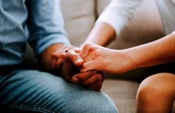 वैज्ञानिकों की चेतावनी; कोविड-19 से ठीक हुए लोग 30 दिन तक न बनाएं संबंध, पार्टनर को हो सकता है कोरोना