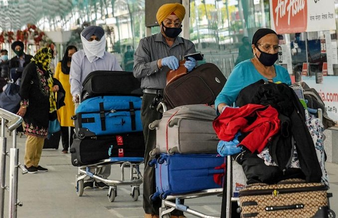 कोरोना का कहर: पर्यटन उद्योग को लग सकता है 125000 करोड़ रुपए का चूना, 3.8 करोड़ नौकरियों पर भी खतरा
