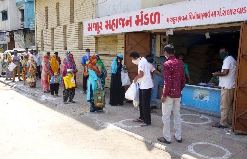 Coronavirus, COVID-19, Lockdown, Economic Package, Coronavirus Relief Package, One Nation One Ration Card, Manmohan Singh, UPA, Congress, Ramvilas Paswan, RLSP, NDA, BJP, India News, National News