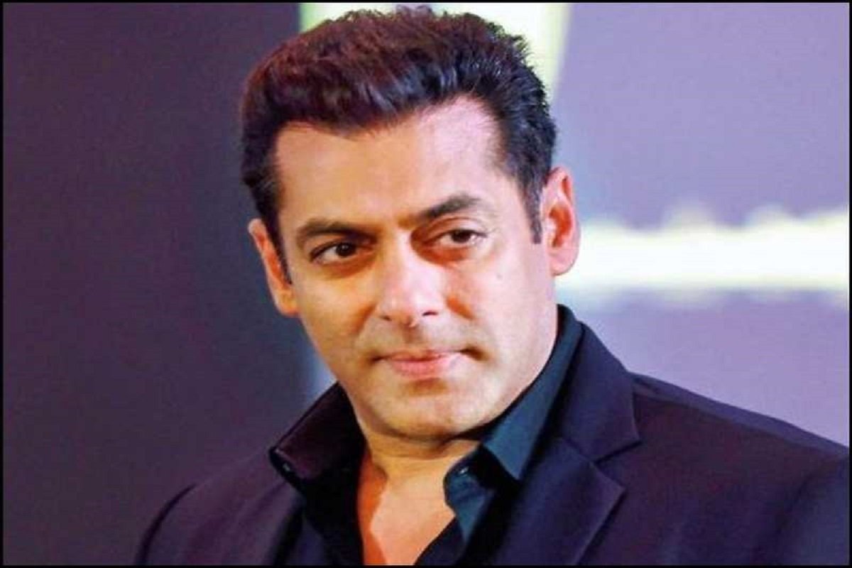 Salman Khan, Superstar Salman Khan, Salman Khan Blockbuster, Salman Khan not kiss an actress on screen, 'Maine Pyar Kiya' Actress, Bhagyashree, entertainment news, bollywood news, television news, entertainment news