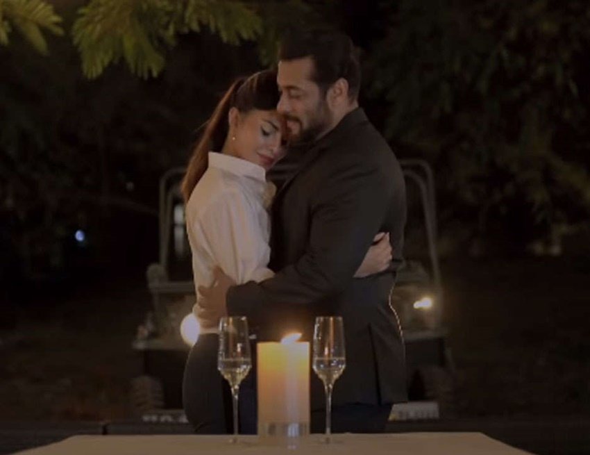 सलमान के मुताबिक इस गाने के लिए पर्दे के पीछे महज तीन लोगों की छोटी सी टीम थी। गाना कंपोज किया है सलमान के एक दोस्त अजय भाटिया ने।