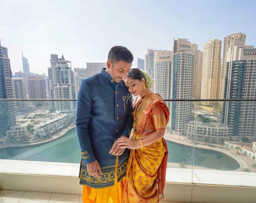 सगाई के बाद सोनाली कुणाल से मिलने दुबई गई थीं और लॉकडाउन के कारण वहीं रह गईं।