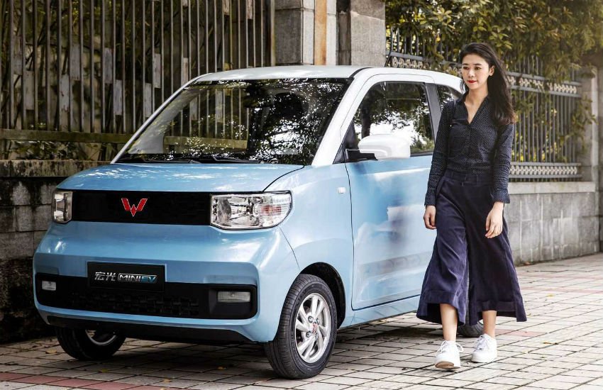 Wuling Mini Electric Car, Wuling Mini Electric Driving Range, Maruti Wagonr electric Driving Range, Wuling Mini Features, Small Electric Car, Best Electric Car