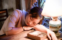 Weight Loss: क्या दोपहर की नींद करती है वजन कम करने में मदद, जानिये…