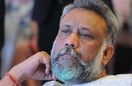 Anubhav Sinha, film maker Anubhav Sinha, Anubhav Sinha tweet, Anubhav Sinha Corona Warrior, amitabh dubey, plitical analyst amitabh dubey, Anubhav Sinha ask, अनुभव सिन्हा , फिल्म मेकर अनुभव सिन्हा , अमिताभ दुबे,
