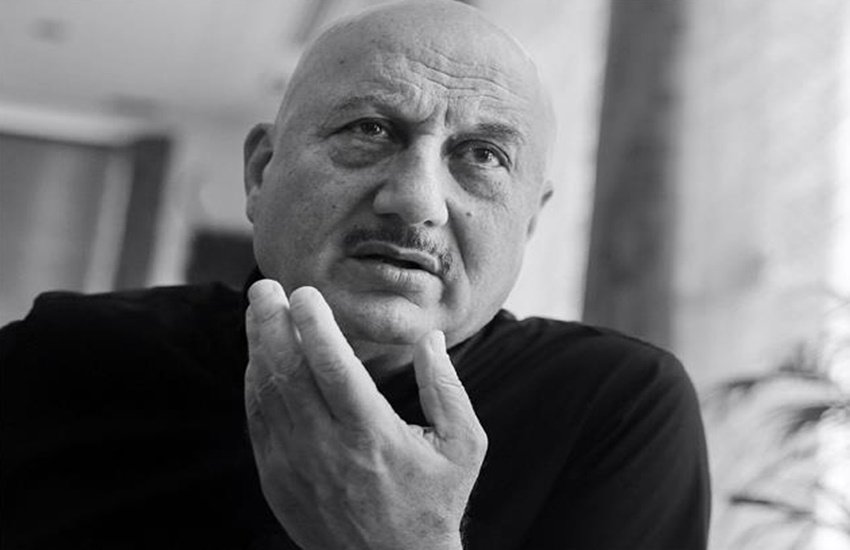 Anupam kher slams opposition, Anupam kher tweet, Anupam kher, Anupam kher supports pm Narendra Modi, Anupam kher controversial tweets, Bollywood news, अनुपम खेर, अनुपम खेर ट्वीट, पीएम मोदी, विपक्ष,