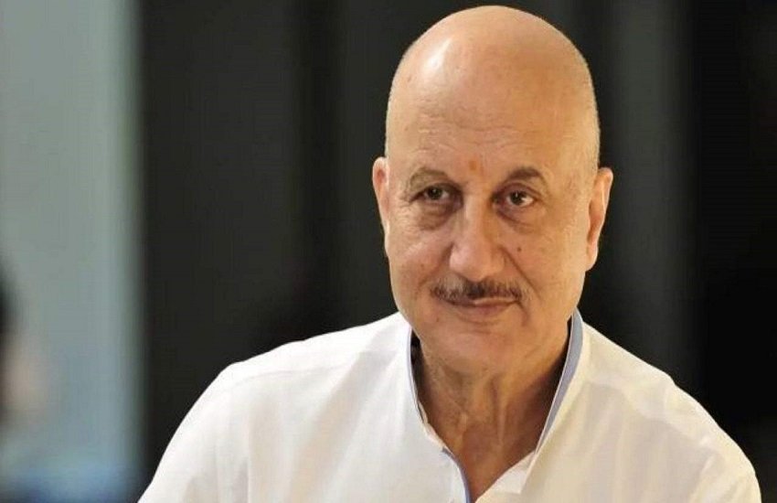 anupam kher, Economic Package, narendra modi, anupam kher on pm modi, pm modi, covid package, 20 lakh crore covid package, anupam kher tweet, anupam kher 20 lakh crore covid package, bollywood news, entertainment, अनुपम खेर, पीएम मोदी, कोरोनावायरस, लॉकडाउन