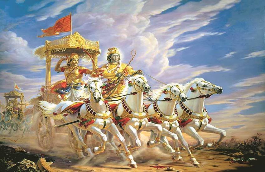 स्वर्ग की अप्सरा उर्वशी अर्जुन पर मोहित होती है तो अर्जुन मां का स्वरूप मान कर उसके अनुरोध को खारिज कर देते हैं।