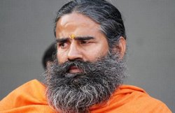 बाबा रामदेव ने चीनी ऐप को मोबाइल से डिलीट करने को बताया राष्‍ट्रसेवा, लोग करने लगे ट्रोल 