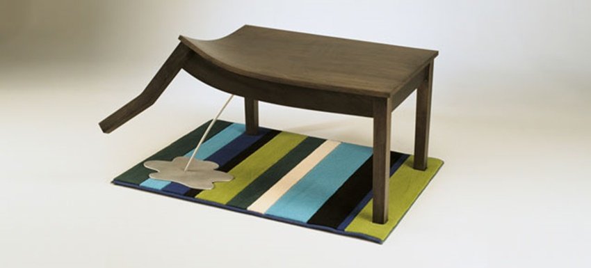 अब ऐसी टेबल कौन ही खरीदेगा!! <a href="https://www.jansatta.com/photos/humour-gallery/just-really-random-pictures-from-a-really-random-insta-account-to-ruin-your-day/1123983/">ये तस्वीरें देख खराब हो सकता है आपका दिन</a>