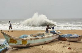 Cyclone Amphan Tracker LIVE