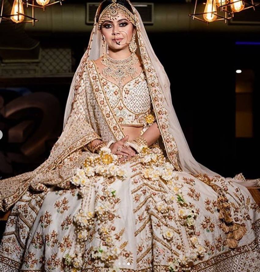 devoleena bhattacharjee serial, devoleena bhattacharjee gopi bahu, devoleena bhattacharjee in bridal look, devoleena bhattacharjee photos, devoleena bhattacharjee wedding, devoleena bhattacharjee boyfriend, devoleena bhattacharjee pics, lockdown, covid-19, devoleena bhattacharjee gallery, devoleena bhattacharjee diet plan, devoleena bhattacharjee biography, devoleena bhattacharjee bigg boss, devoleena bhattacharjee and rashmi desai, Devoleena Bhattacharjee, bigg boss 13, बिग बॉस, देवोलिना भट्टाचार्जी, sidnazm shehnaz gill, siddharth shukla
