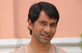 Dinesh lal yadav, nirahua, nirahua amrapali dubay, Dinesh lal yadav film, Dinesh lal yadav song, Dinesh lal yadav bhojpuri movie, nirahua biography, Dinesh lal yadav bhojpuri song, Dinesh lal yadav amrapali, nirahua amrapali duney, Bhojpuri, dinesh lal yadav nirahua joining bjp, दिनेश लाल यादव, निरहुआ संघर्ष, निरहुआ करियर, आम्रपाली दुबे,