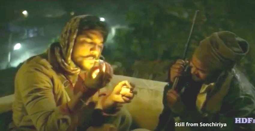 ड्रीम गर्ल के अलावा सोलंकी दिवाकर तितली और सोन चिरैया जैसी दूसरी फिल्मों में भी काम कर चुके हैं।