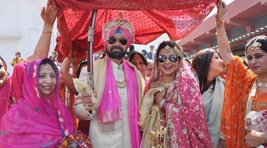 गुल पनाग ने पाताल लोक के मुख्य किरदार हाथी राम चौधरी की पत्नी का रोल प्ले किया है। रियल लाइफ में गुल के पति हैं रिषी अत्री।