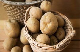 White Hair, White Hair problems, Potato for White Hair, Potato peels for White Hair, aaloo for White Hair, aaloo ke chhilke for White Hair, potato hairpack for White Hair, hairpack for White Hair, white hair remedies, white hair remedies at home, white hair remedies in hindi, white hair remedies food, white hair home remedies in hindi, white hair ayurvedic remedies, white hair homemade remedies, grey hair, how to turn grey hair black, tips for black hair, tips for black hair in hindi, home remedies for grey hair
