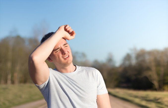 Summer Care Tips: गर्मी में हो सकता है हीट स्ट्रोक का खतरा, जानिए कैसे करें बचाव