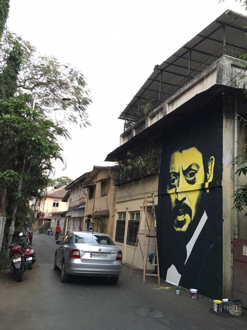 इरफान की ये खूबसूरत पेंटिंग बनाने में रंजीत दहिया को तीन दिन लग गए।