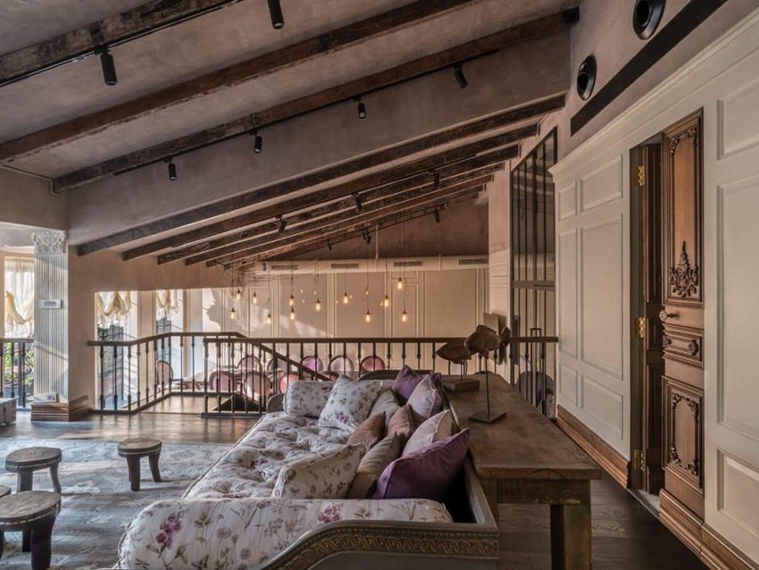 कंगना ने प्रोफेशनल इंटीरियर डिजायनर को अपनी पसंद बताई और जो नतीजा निकला वह इन तस्वीरों में दिख रहा है।