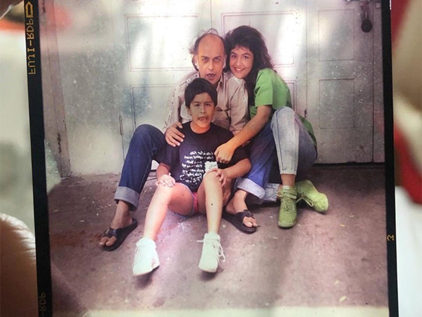 महेश भट्ट और किरण के दो बच्चे हैं। एक्ट्रेस पूजा भट्ट औऱ राहुल भट्ट। शादी के करीब 11-12 साल बाद महेश भट्ट ने किरण से तलाक लेकर सोनी राजदान से रचा ली थी।