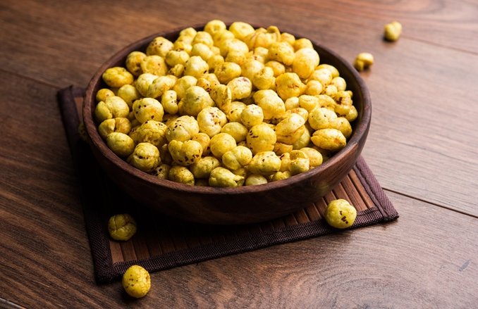 यूरिक एसिड के मरीजों के लिए मखाना है फायदेमंद, जानिये कैसे करें इस्तेमाल